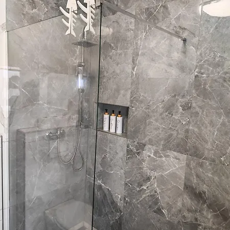 Apartma Larissa * Ankaran